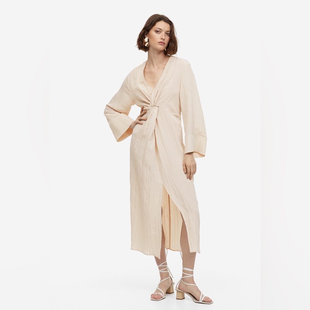 H&M KNOT-DETAIL DRESS